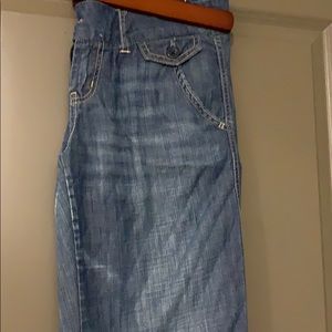 Earl Wide Flare Jeans